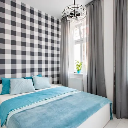 Apartament Delux 2 Ul. Kominka 16 Апартаменты Легница
