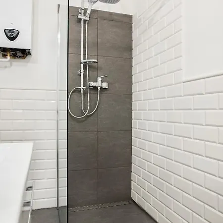 Apartament Delux 2 Ul. Kominka 16 Апартаменты *